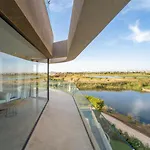 Palais The Luxe